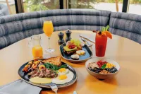 Limelight Boulder - breakfast