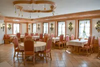 Hotel Gasthof Süßer Grund - breakfast
