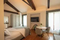 Castello di Porcìa - Residence Agrituristico Hotels in Pordenone