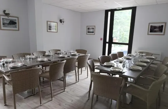 牧羊人的小酒館