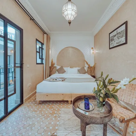 RIAD VALENTINE