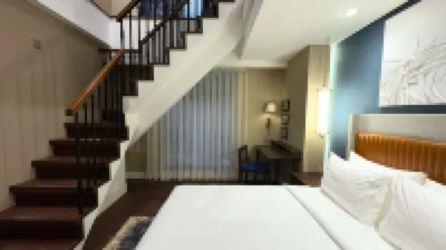 ASHLEY NEWAIR Menteng with Air Purifier