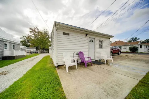 Geneva Cottage w/ Patio - Walk to Park, Lake Erie! - 3-Sterne