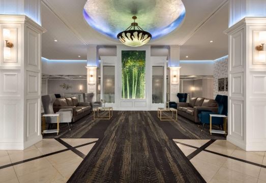 포트 폰처트레인 디트로이트, 윈덤 호텔