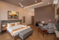 Paradise Marari Wellness Resort & Ayurvedic Spa - parking