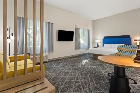 Hampton Inn & Suites Port Richey