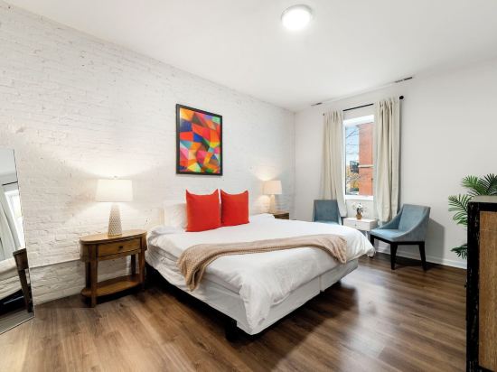 Modern 3BR Near McCormick & South Loop