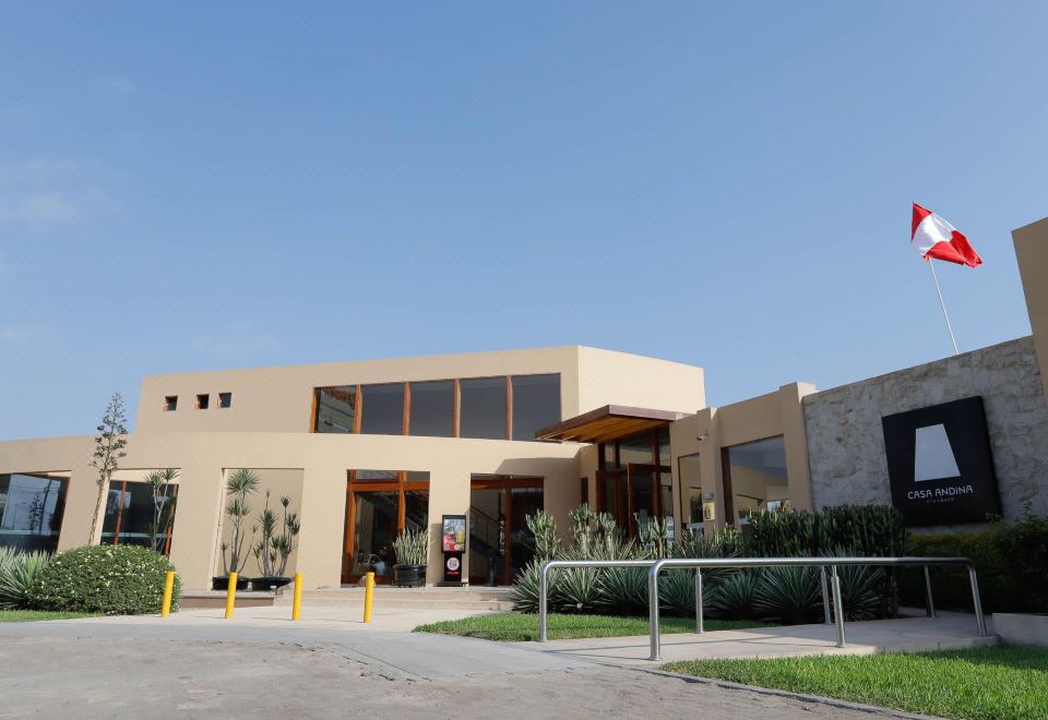 Casa Andina Standard Chincha - Housity