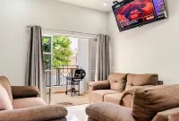Cozy 2-bedroom apartment in charming Tequila with WiFi, AC