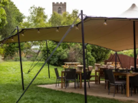 The Three Swallows Cley Hotels in Holt