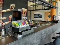 โรงแรม มาลินอฟสกี้ เลชนี - ที่มีบาร์