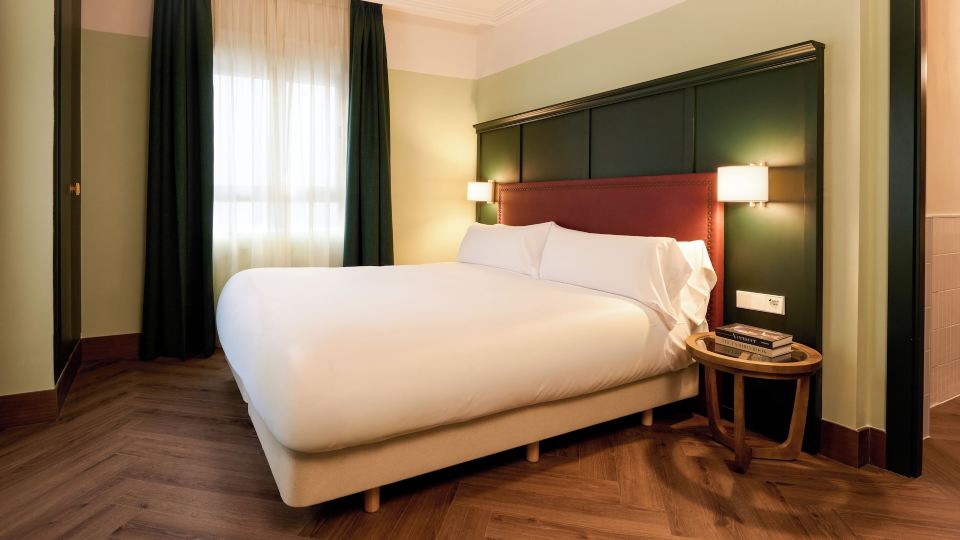 Honest Hotel Granada