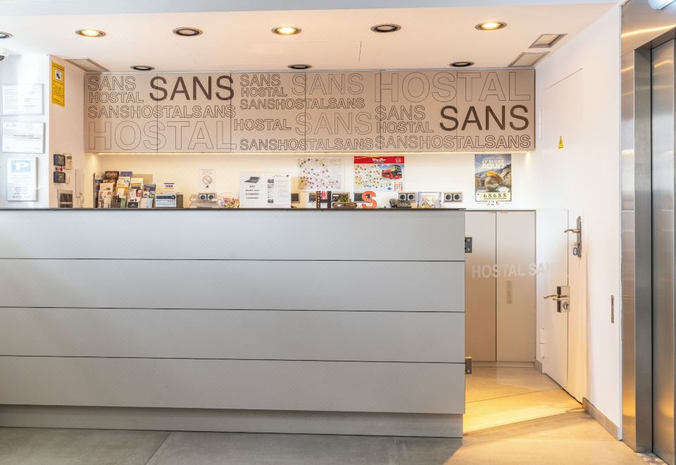 호스탈 산스 내부 시설