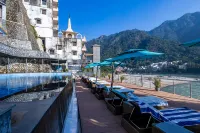 Divine Resort Laxman Jhula - Beach