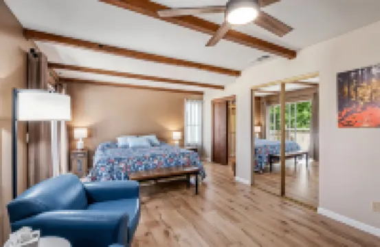 Tranquil Retreat - 家庭帶寬敞的露台和燒烤設施 4 卧室家庭