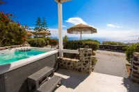 Phaos Santorini Suites