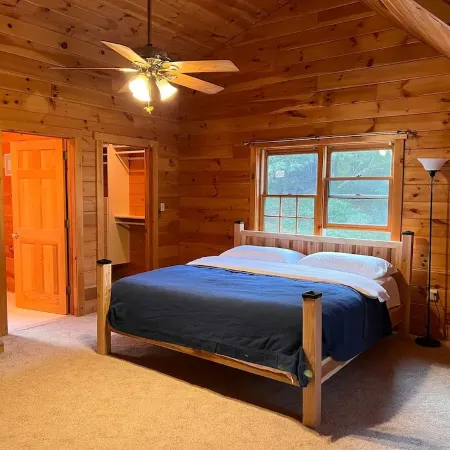 Rustic Log Cabin in the Poconos: Hot Tub, Fire Pit, Pool Table, Ping Pong Table!