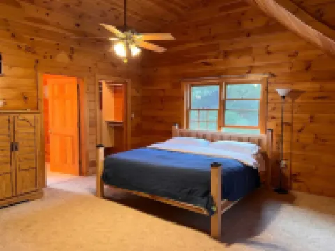 Rustic Log Cabin in the Poconos: Hot Tub, Fire Pit, Pool Table, Ping Pong Table!