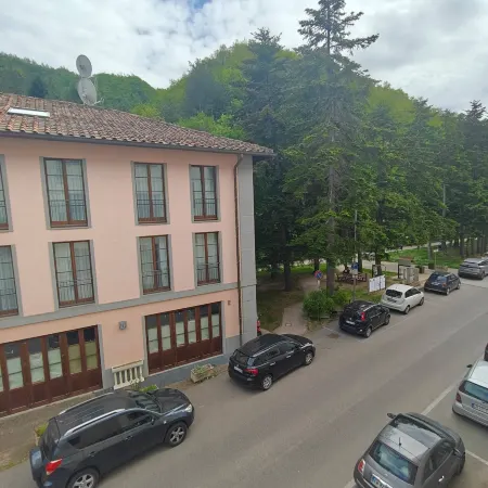 Charming Apartment in Historic Bagno di Romagna Отели в г. Баньо-ди-Романья