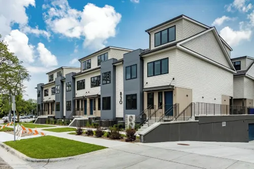 Stadium Suites - Apartments