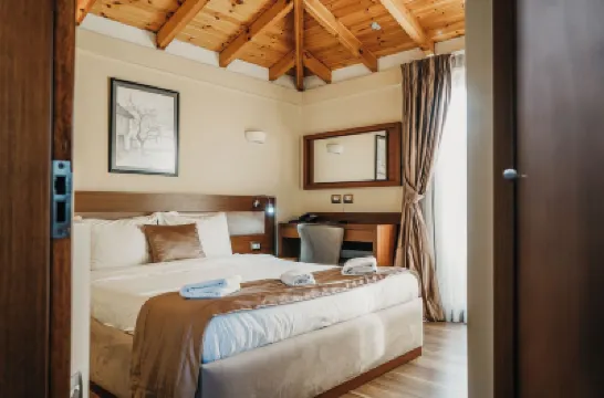 Center Hotel Отели в г. 