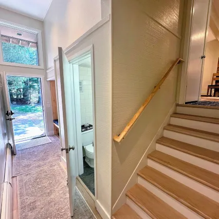 RB8 Luxury Bretton Woods Ski-in
