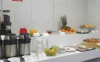 MyStay Porto Bolhão - Bữa sáng