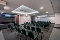 Rafain Palace Hotel & Convention Center - Pet friendly