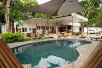 amalfi surf lodge - Beach