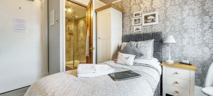 Glendale Guest House Hotels in Penrith
