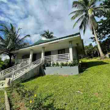 1193 Pinehall Farm Rizal Hotel Exterior