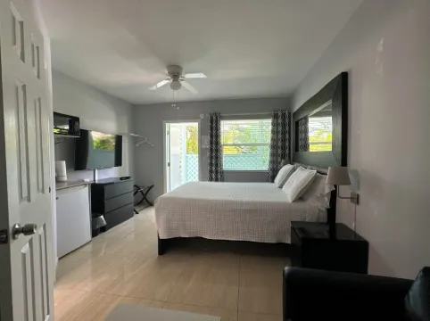 White Horse Motel