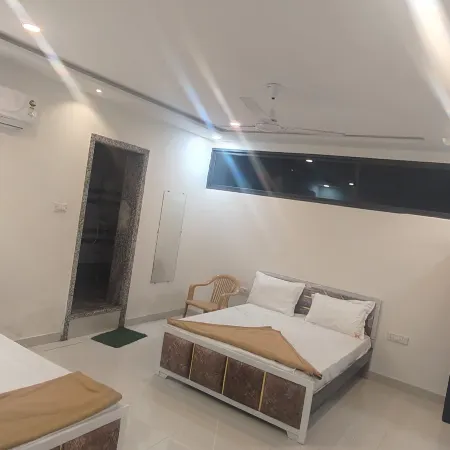 Hotel Maruti Inn