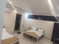 Hotel Maruti Inn - 2-Star