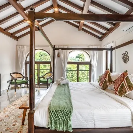 ELIVAAS Casa Del Mundo Luxe Pet friendly
