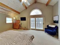 Wisp Water Lodge - 4-Star