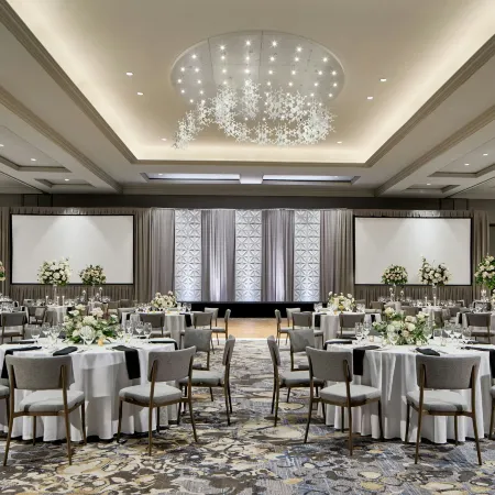 The Westin Charlotte Отели рядом с достопримечательностью «Банк оф Америка Стадиум»