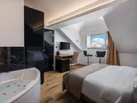 Top Rooms Hotel dekat Split City Centre