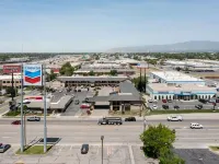 Discovery Inn Hotels in Midvale