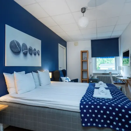 Port Hotel
