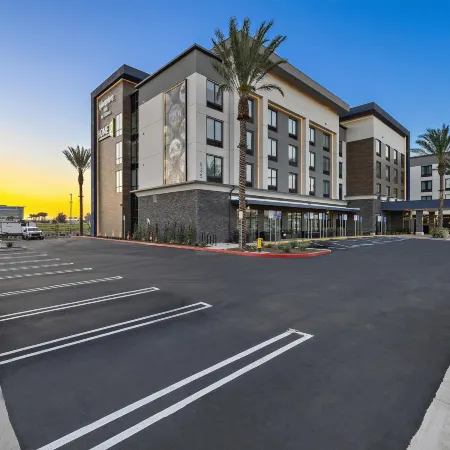 Hampton Inn by Hilton Ontario Airport