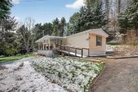 Peaceful Pines - 2br Getaway Near Blue Ridge 2 Bedroom Home