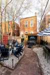 Lou Luxe- Speakeasy, Epic Arcade, Hottub & FirePit - Jacuzzi