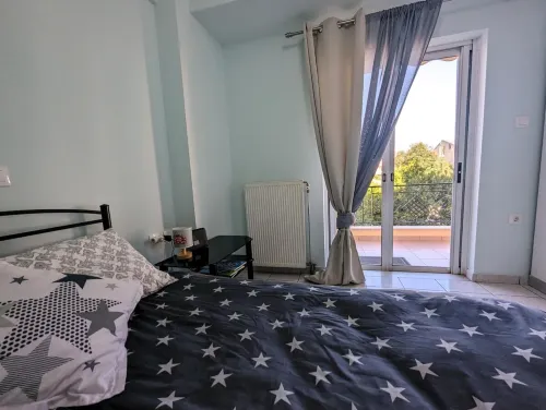 Central Apartment in Agios Konstantinos - Homestays