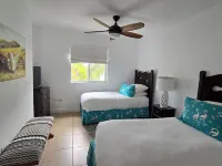 Luxury Ocean Villa 3 Bed / 3 Bath in Bimini Bay Hotels in Bailey Town