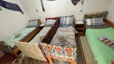 Xoja Kalon Cad Guest House Các khách sạn ở 