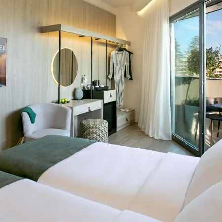 Mercure Larnaca Finikoudes Beach Hotels in Larnaca