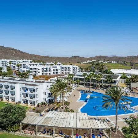 Playitas Aparthotel - Sports Resort