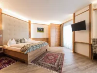 Posthotel Lamm Hotels in Sterzing