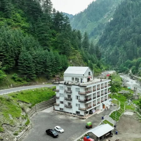 Hotel One Riverside Kaghan